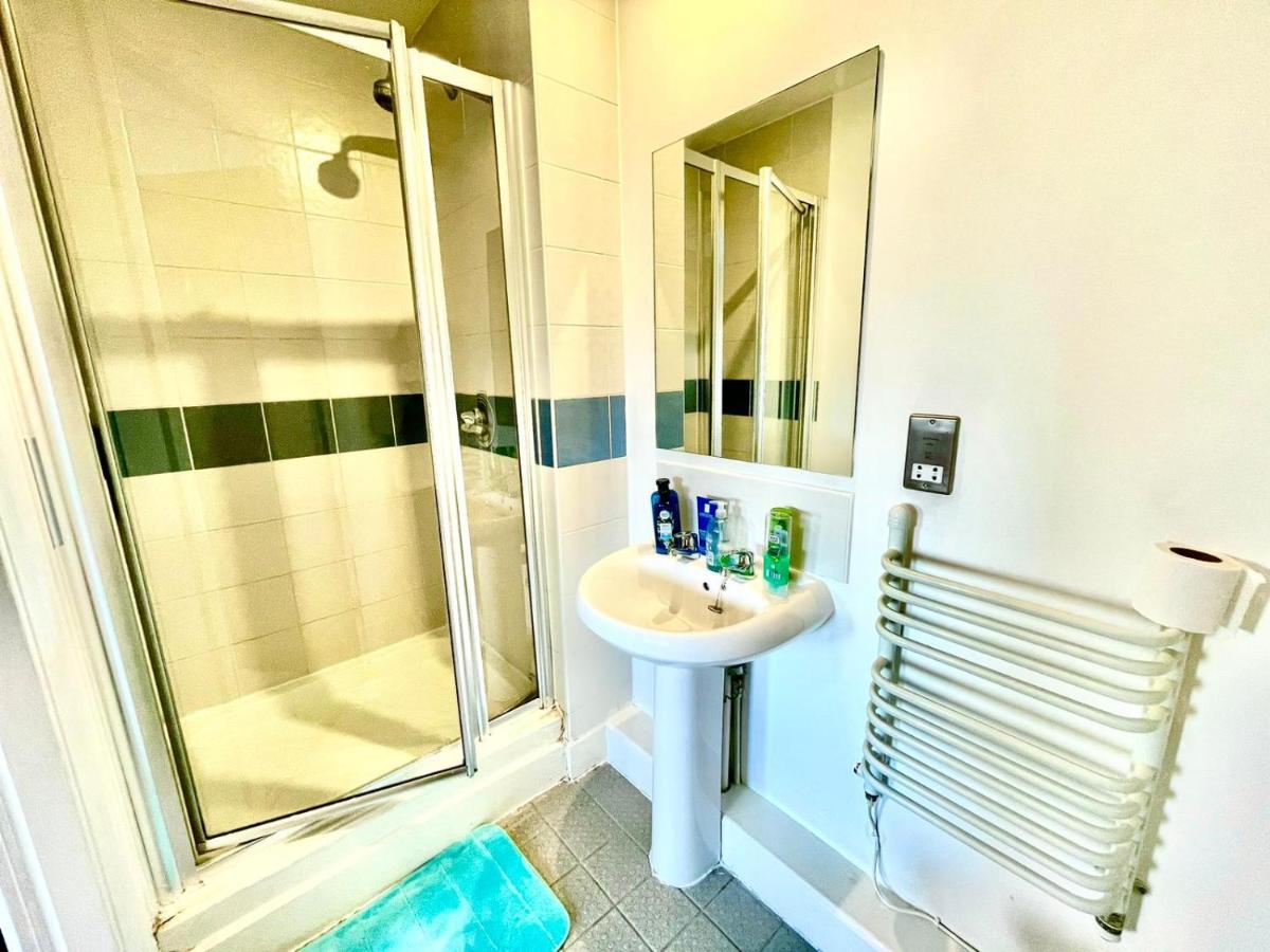 Manchester City Center Apartment Eksteriør billede